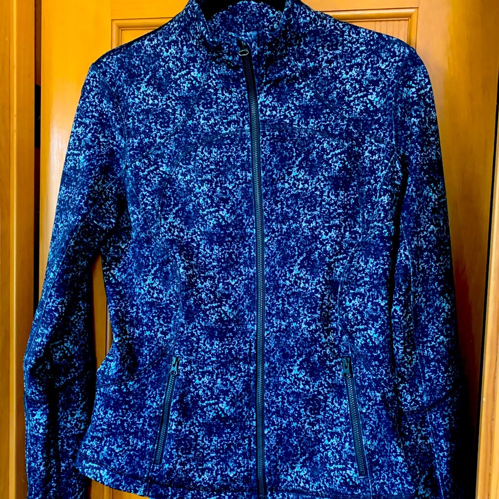 Lululemon fitted zippered jacket size 8